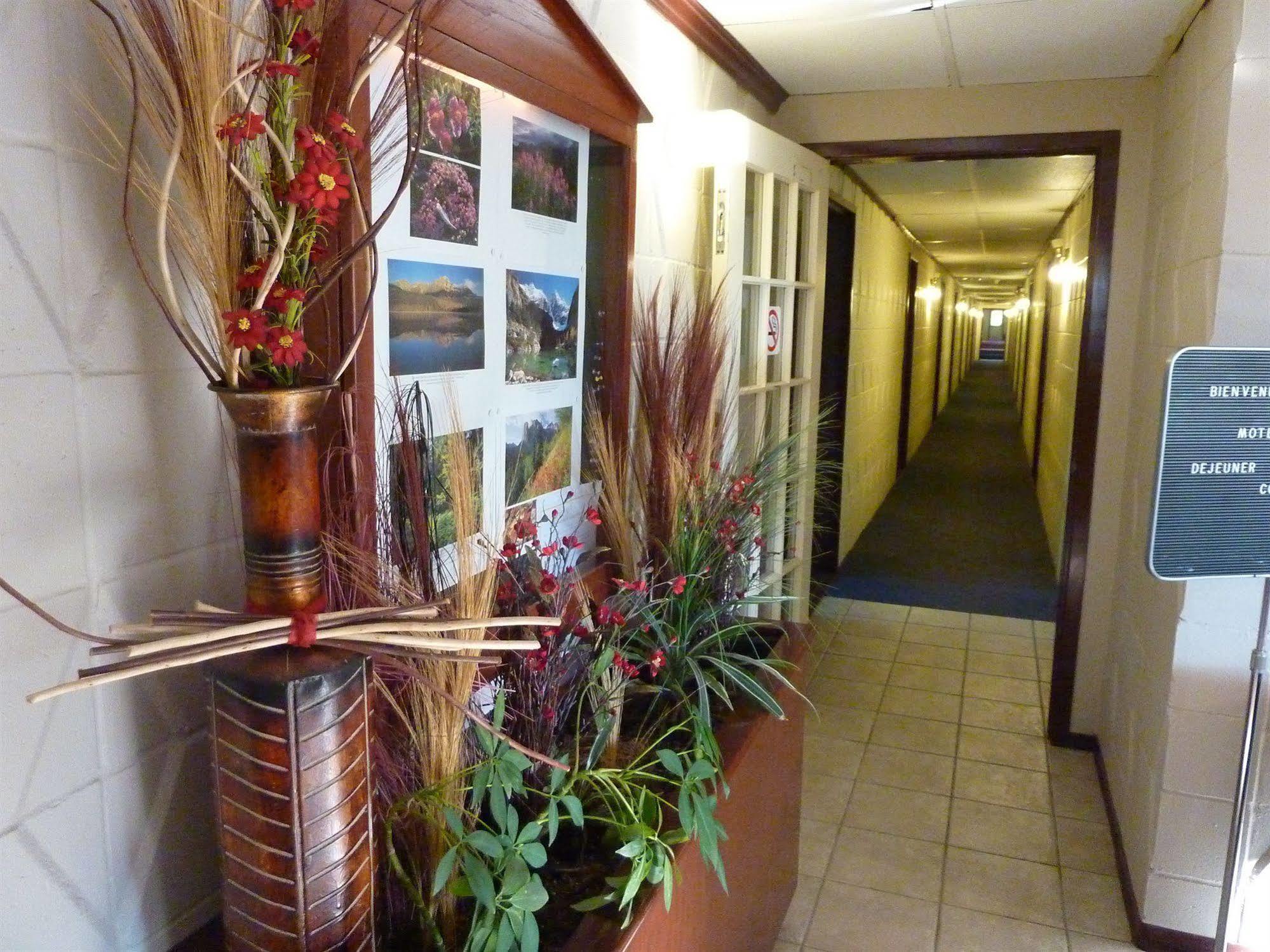 Manoir Becancourt Hotel Ngoại thất bức ảnh